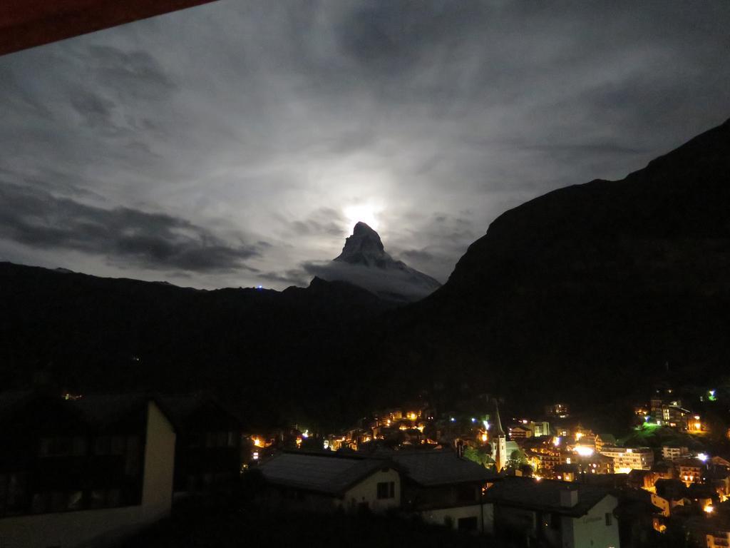 Basecamp Apartments Zermatt Exterior foto